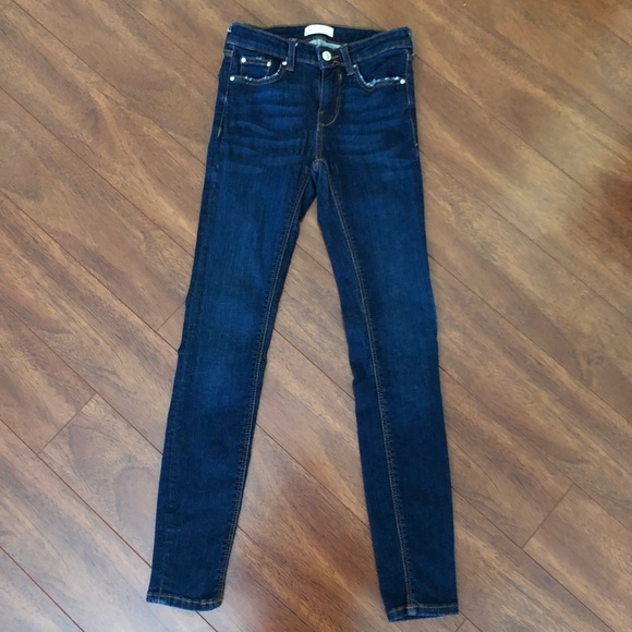 Zara Denim - Zara High Rise Skinny Jeans Zara Denim - Zara High Rise Skinny Jeans